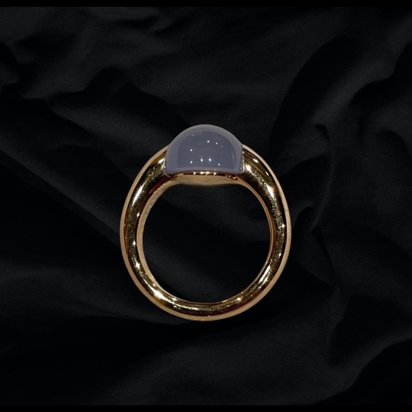 Pomellato “Luna” 18k Rose Gold & Chalcedony Cabachon Ring - Picture 10 of 10